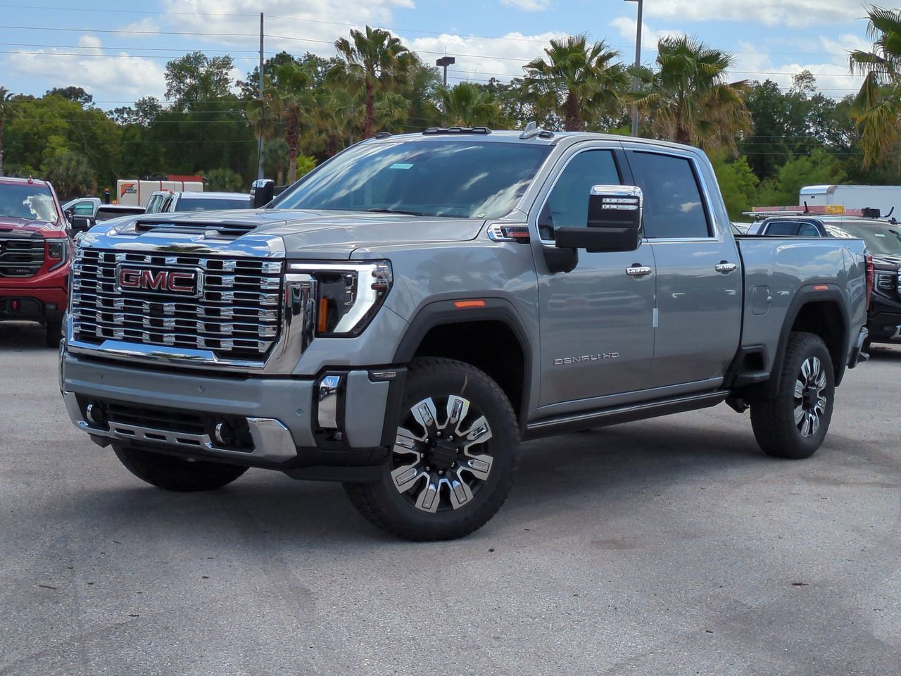 2025 GMC Sierra 2500HD Denali's photo