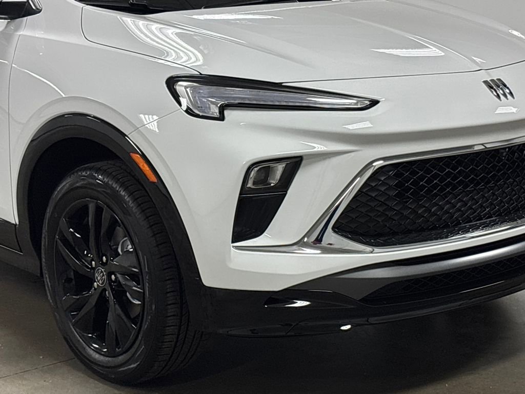 2026 Buick Encore GX Sport Touring photo 3