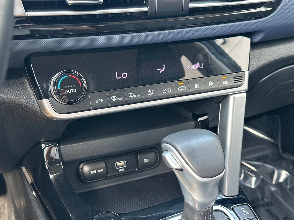 2022 Kia Seltos Nightfall Edition photo 15