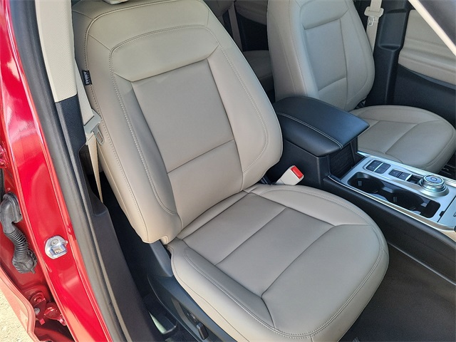 2022 Ford Explorer XLT photo 23