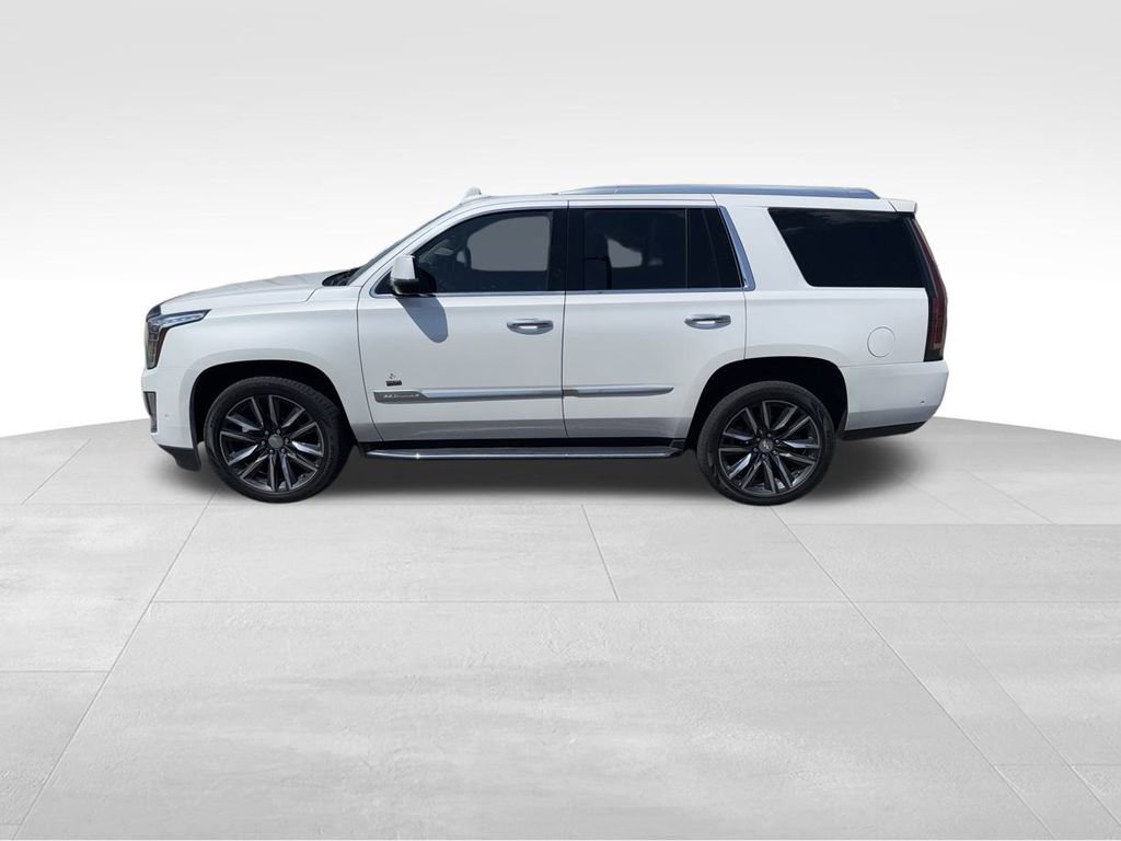 2020 Cadillac Escalade Luxury photo 5