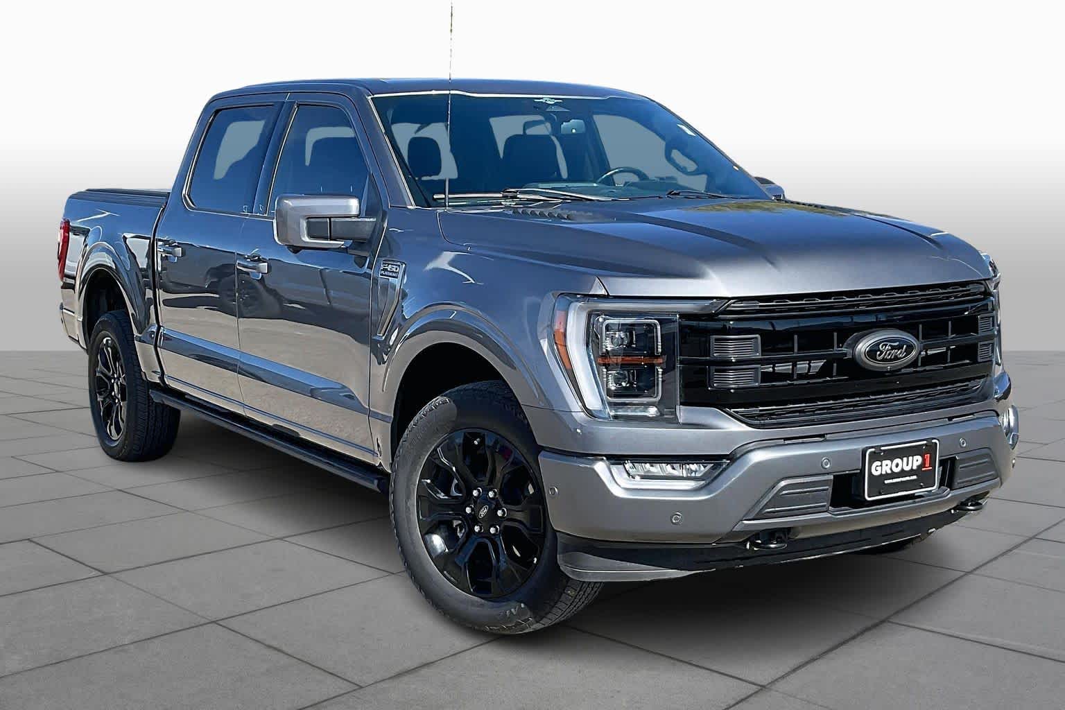 2023 Ford F-150 Platinum photo 2