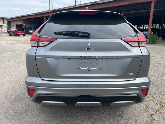 2025 Mitsubishi Eclipse Cross SEL photo 6