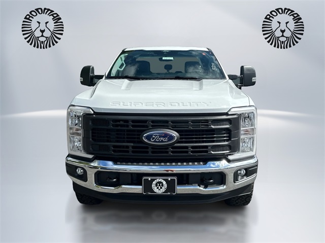 2026 Ford F-250 XL photo 2