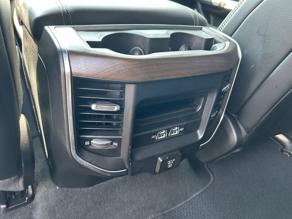 2022 Ram 1500 Laramie photo 23