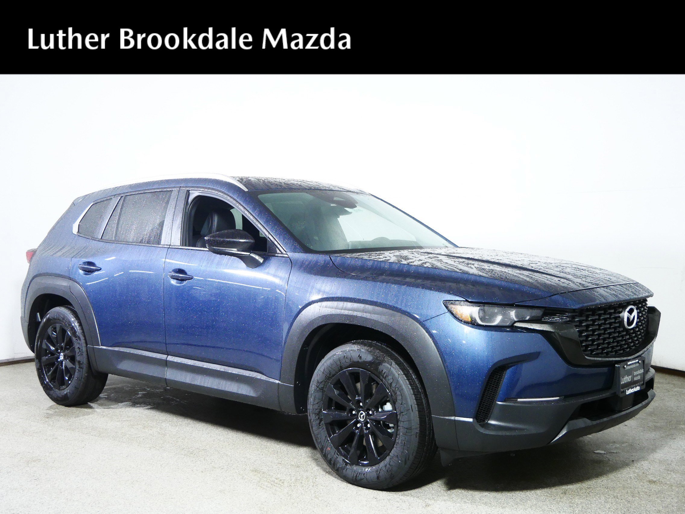 2025 Mazda CX-50 Select's photo