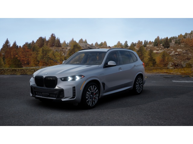 2026 BMW X5 50e's photo