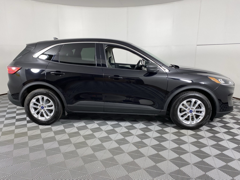 2022 Ford Escape SE photo 11