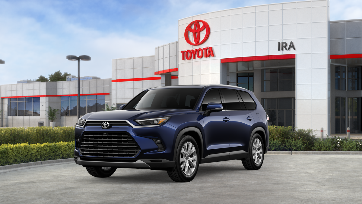 2026 Toyota Grand Highlander Limited's photo