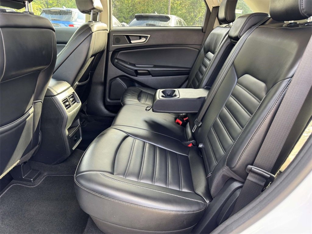 2024 Ford Edge SEL photo 13