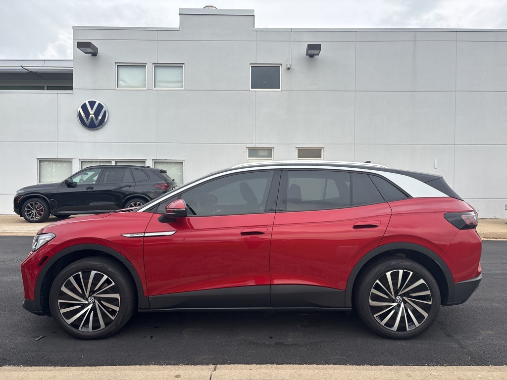 Certified 2023 Volkswagen ID.4 PRO S PLUS with VIN 1V2JNPE86PC051314 for sale in Naperville, IL