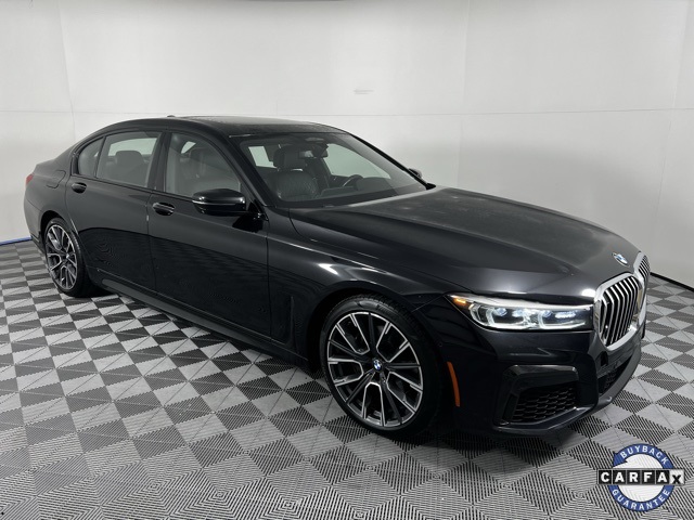 2022 BMW 7 Series 740i