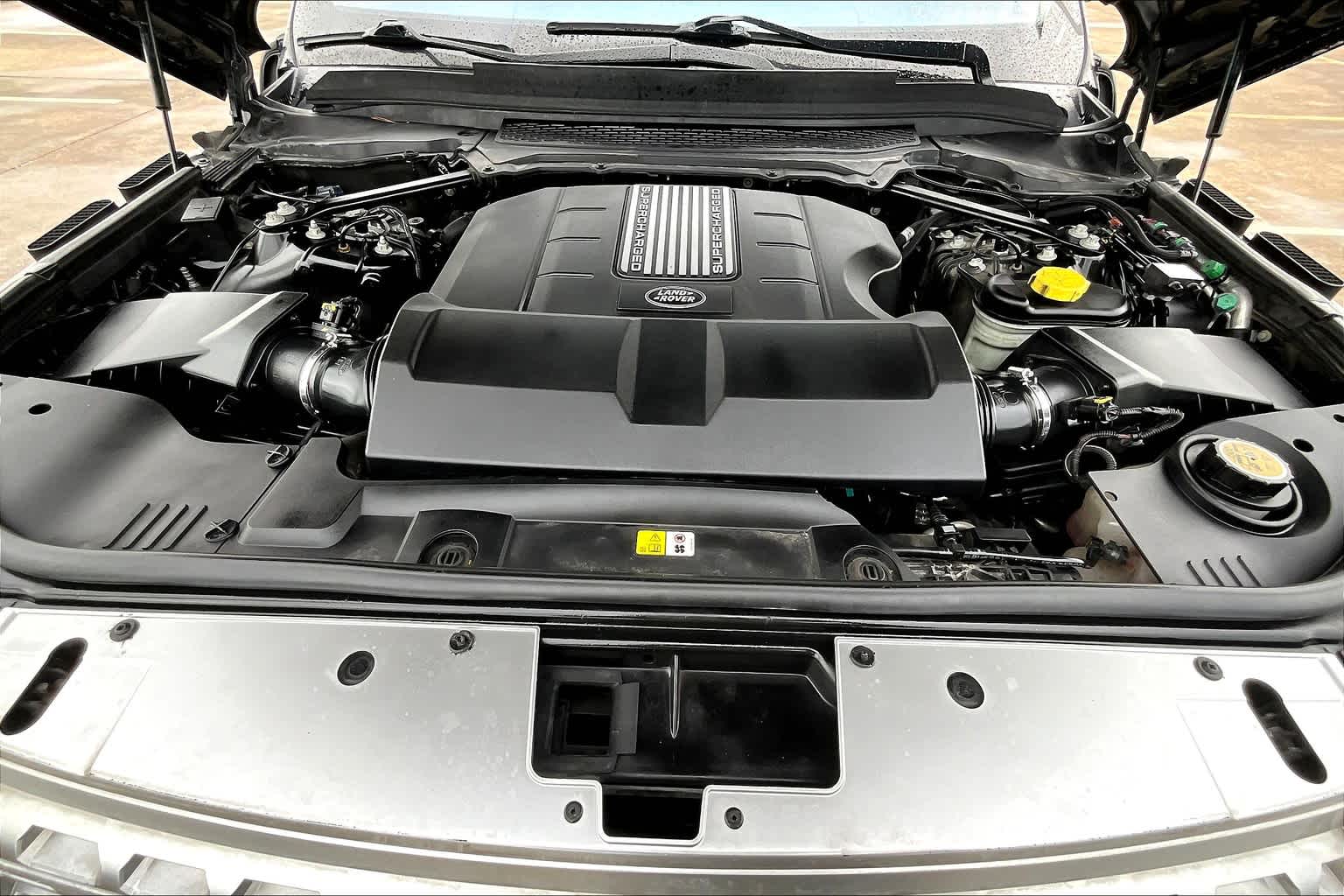 2015 Land Rover Range Rover SuperCharged photo 29