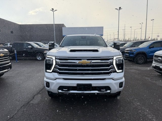 2024 Chevrolet Silverado 3500HD High Country's photo