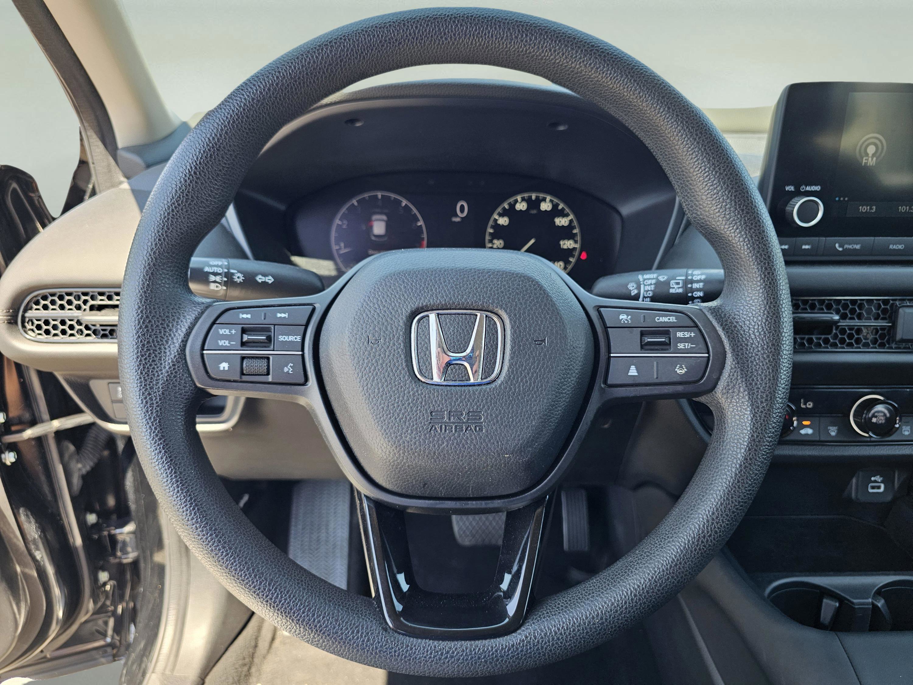 2023 Honda HR-V LX photo 12