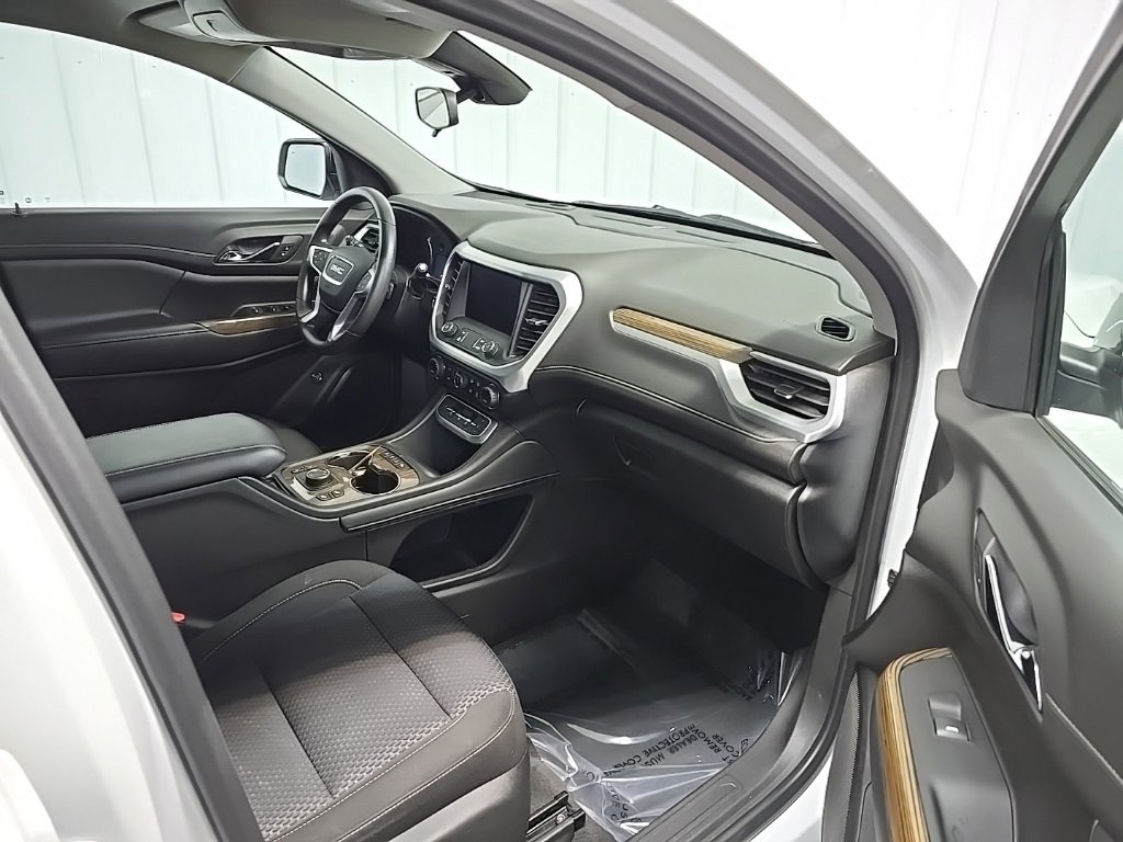 2022 Gmc Acadia SLE photo 15
