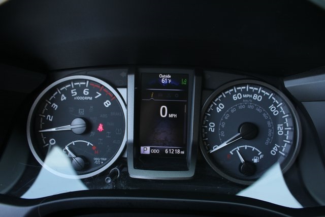 2021 Toyota Tacoma TRD Sport photo 19