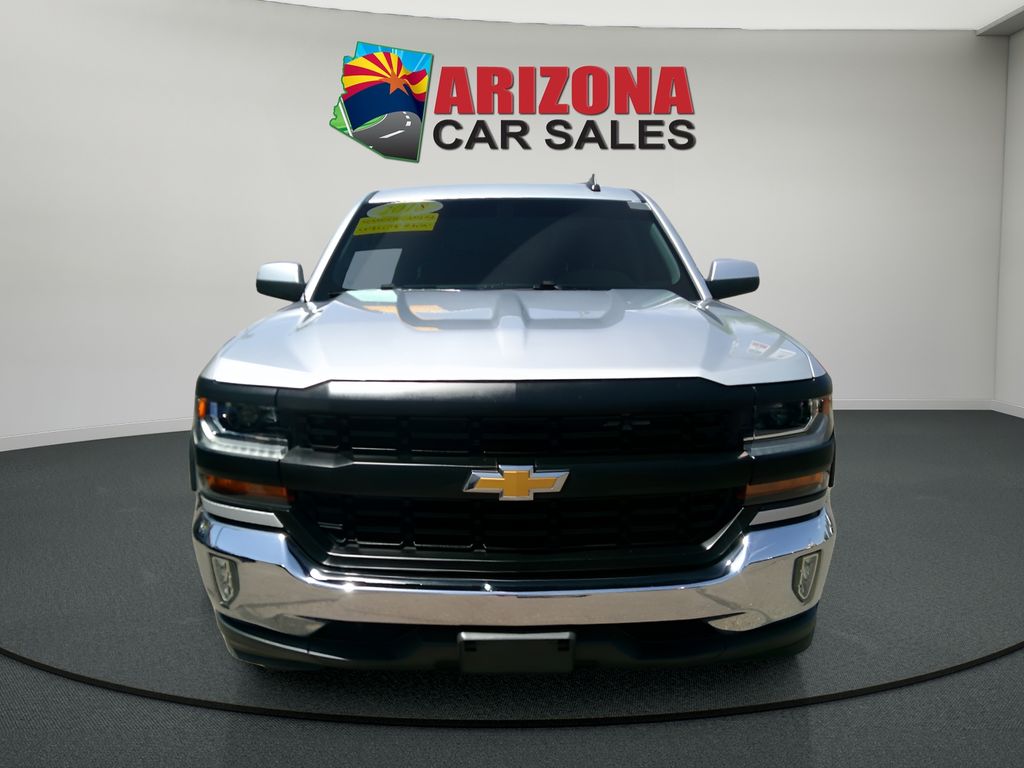 2018 Chevrolet Silverado 1500 LT photo 2