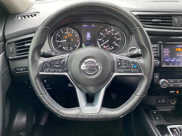 2020 Nissan Rogue SV photo 7