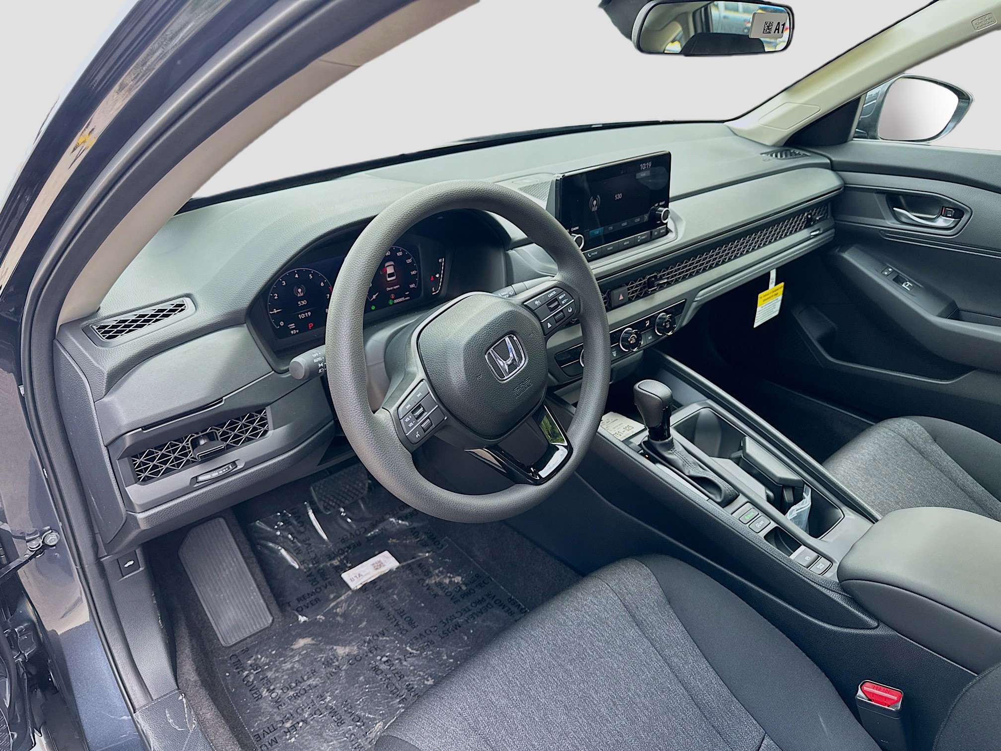 2025 Honda Accord LX photo 7