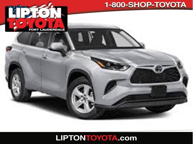2023 Toyota Highlander XLE's photo