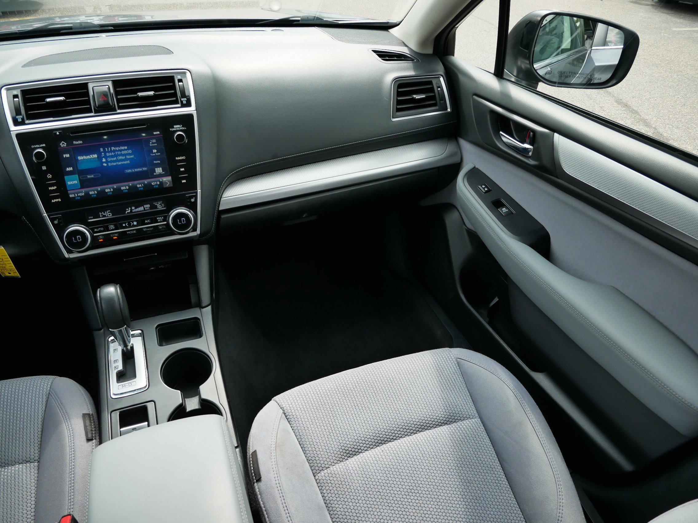 2019 Subaru Outback Premium photo 11