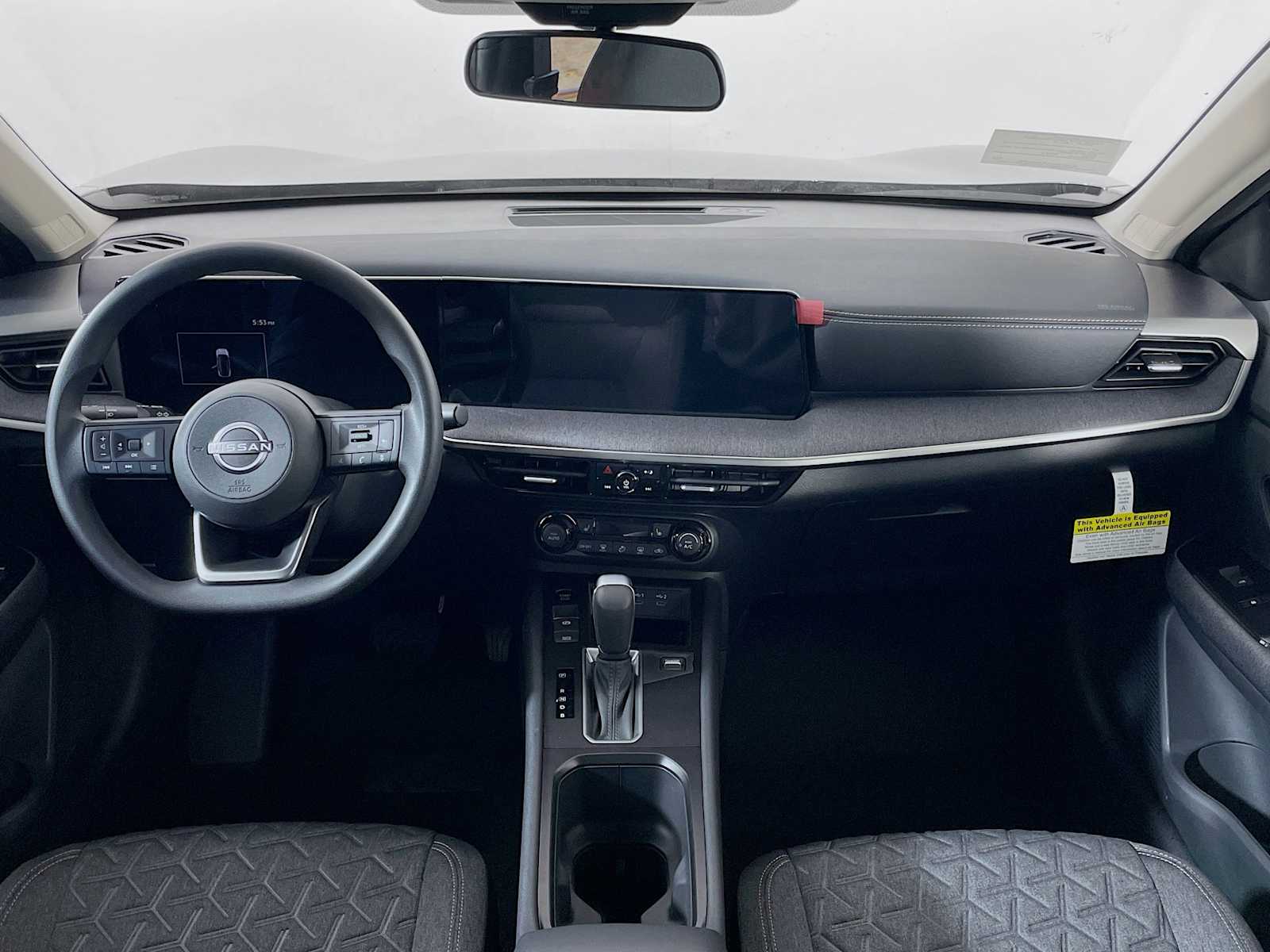 2026 Nissan Kicks SV photo 3