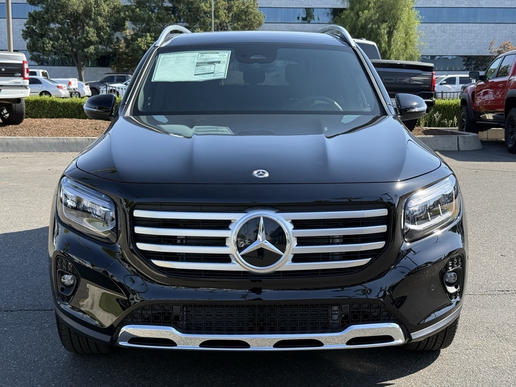 2026 Mercedes Benz GLB 250 photo 4