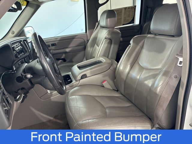 2005 Chevrolet Suburban 1500 Z71 photo 19