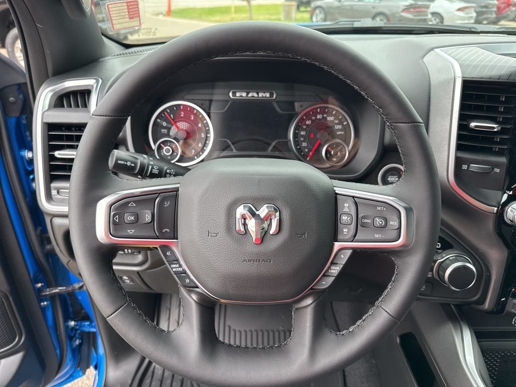2025 Ram 1500 Big Horn Lone Star photo 17