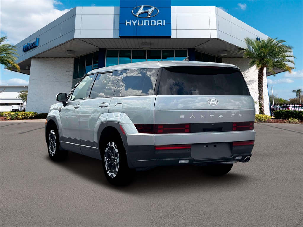2026 Hyundai Santa Fe SE photo 4
