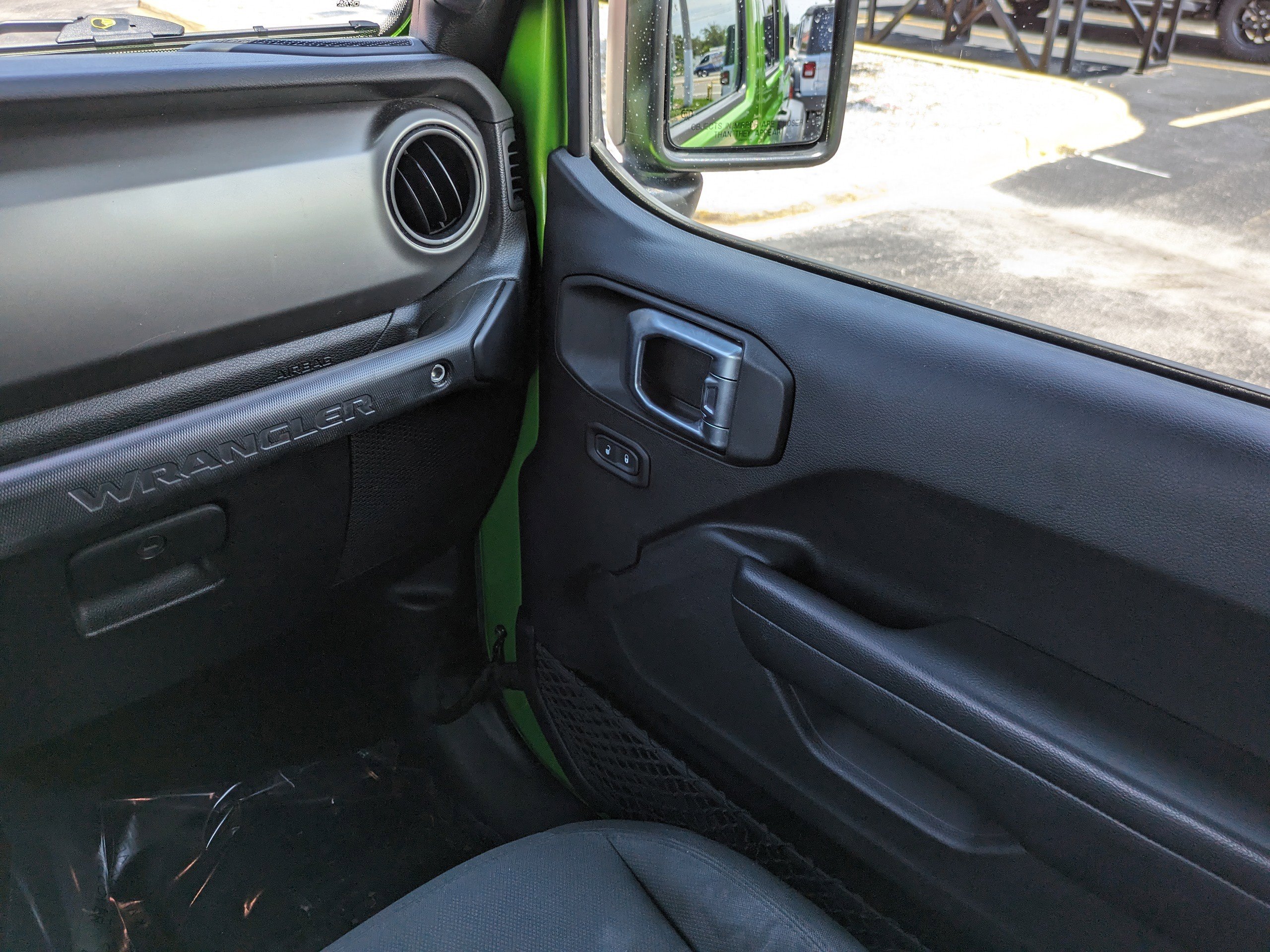 2018 Jeep Wrangler Unlimited Sport S photo 15