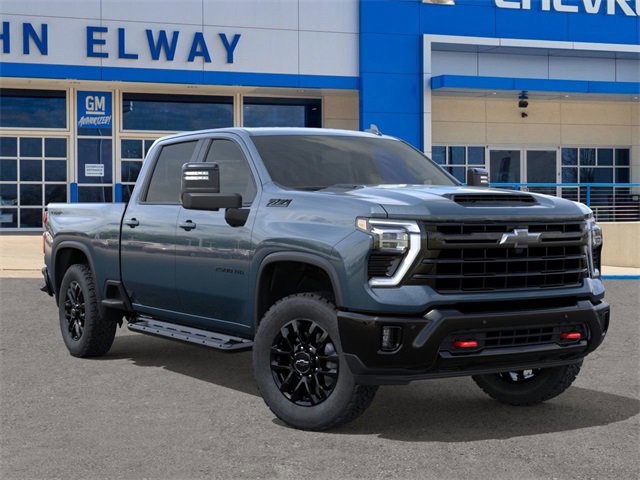 2025 Chevrolet Silverado 2500HD LTZ photo 6