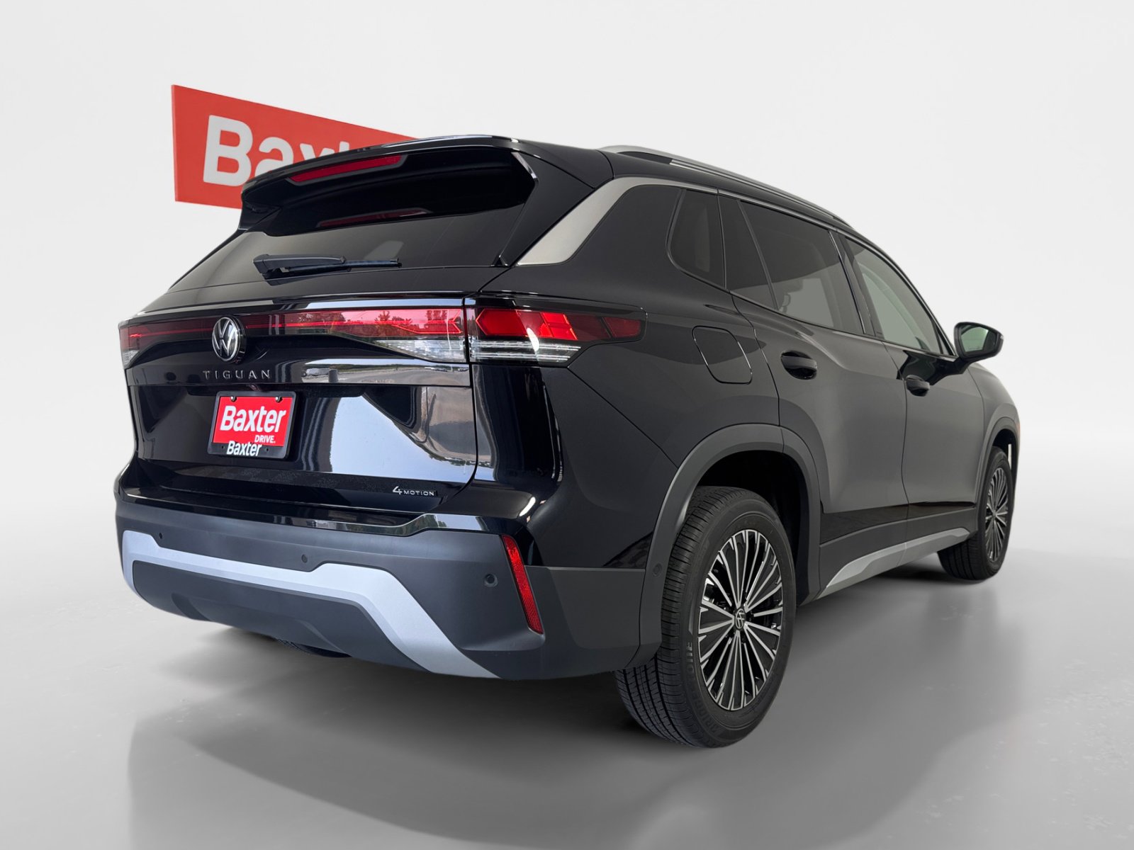 2025 Volkswagen Tiguan S photo 8