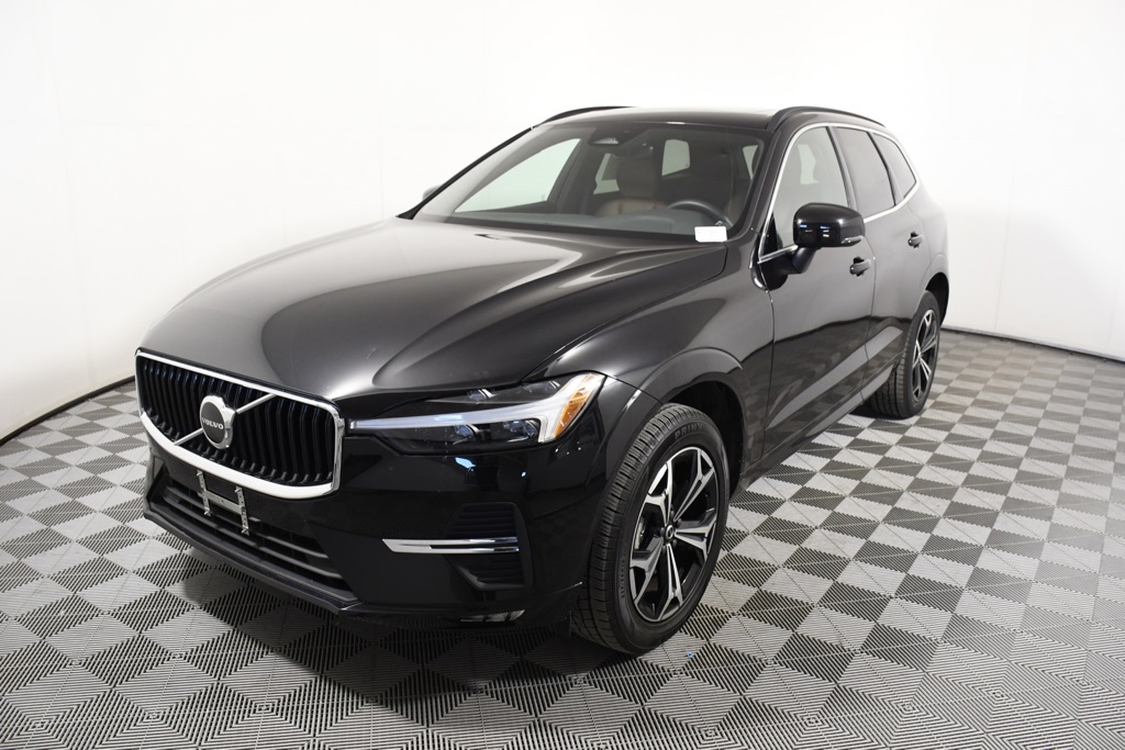 2022 Volvo XC60 Momentum