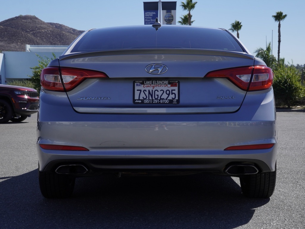 2016 Hyundai Sonata Sport photo 4
