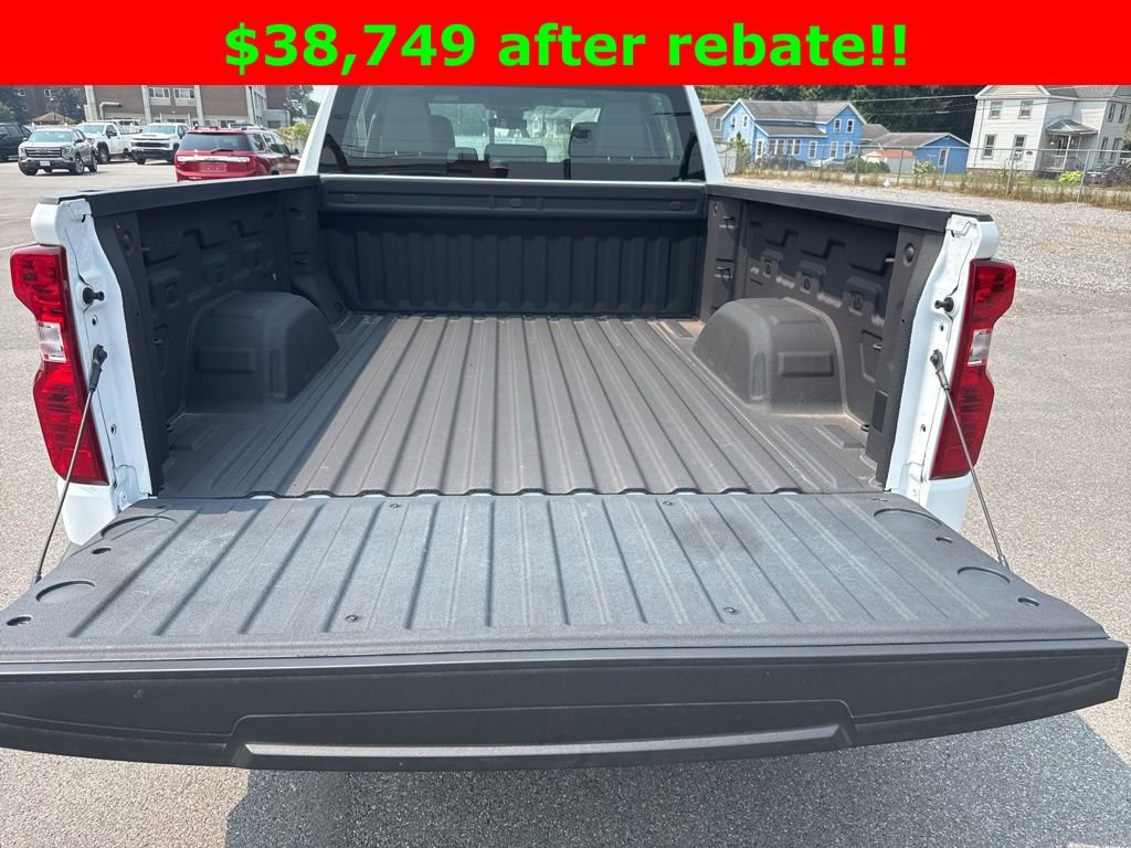 2024 Chevrolet Silverado 1500 photo 14