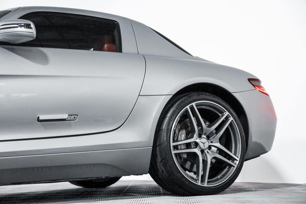 2011 Mercedes Benz SLS AMG photo 15