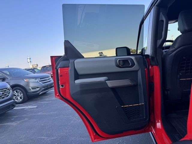 2023 Ford Bronco Badlands photo 15