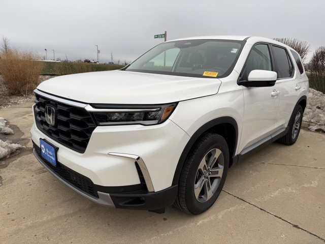 2025 Honda Pilot EX-L's photo