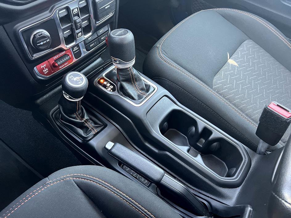 2021 Jeep Gladiator Mojave photo 23