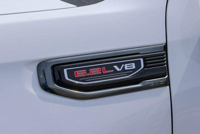 Used 2021 Summit White GMC AT4 image 8