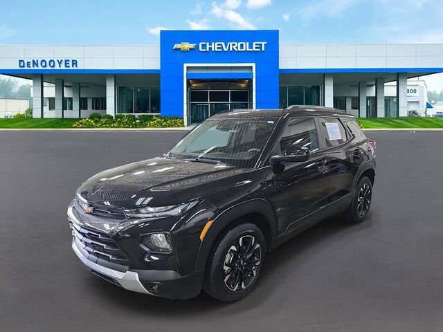 2023 Chevrolet TrailBlazer LT's photo