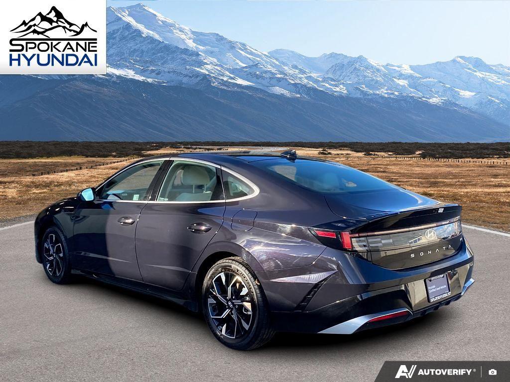 2024 Hyundai Sonata SEL photo 3