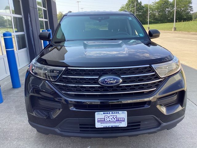 2022 Ford Explorer XLT photo 3