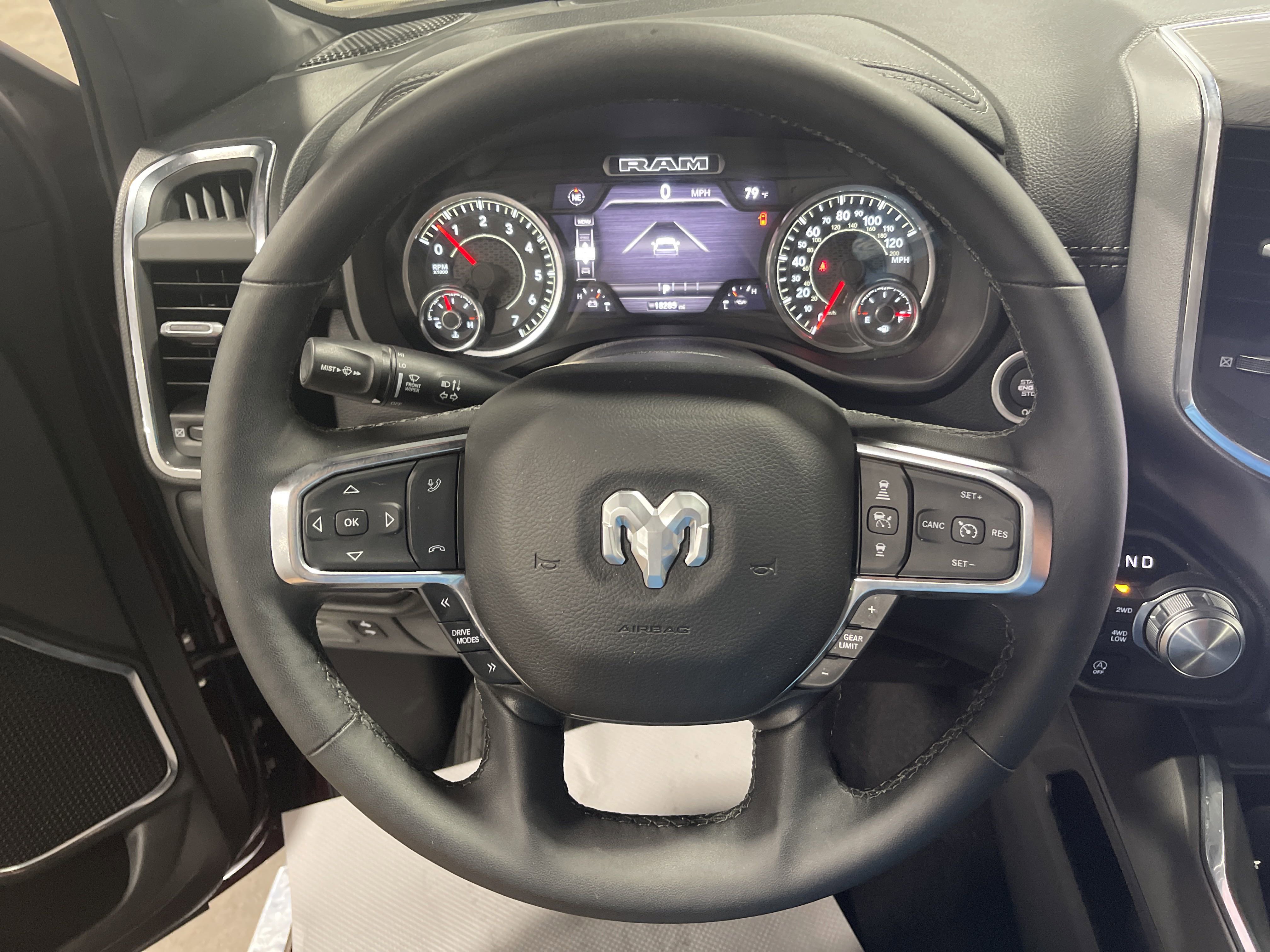 2025 Ram 1500 Laramie photo 7