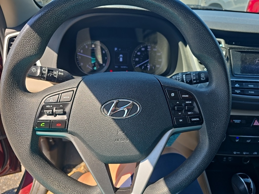 2017 Hyundai Tucson SE photo 12