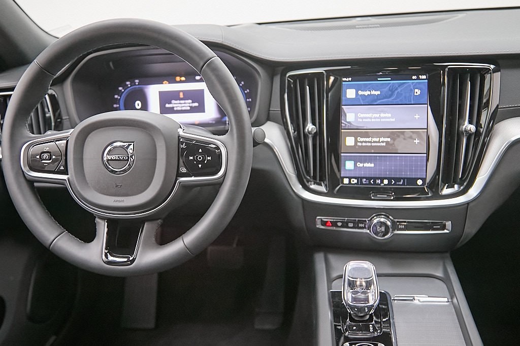 2025 VOLVO S60 - Image 23