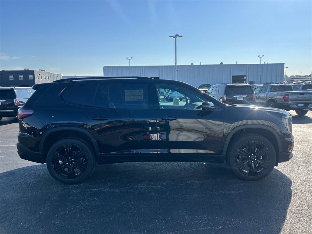 2026 GMC ACADIA - Image 8