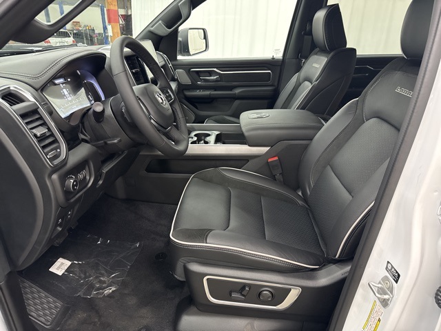 2026 Ram 1500 Laramie photo 4